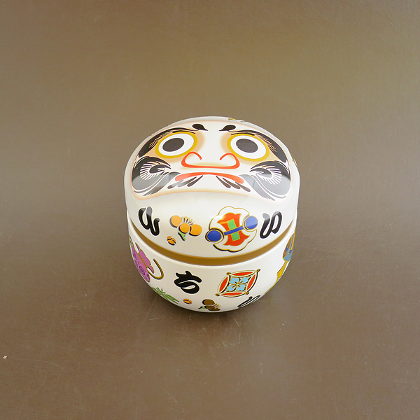 Tea box Daruma