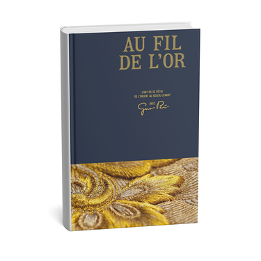 Catalogue d'Exposition - Au fil de l'or. L'art de se vêtir de l'Orient au Soleil-Levant